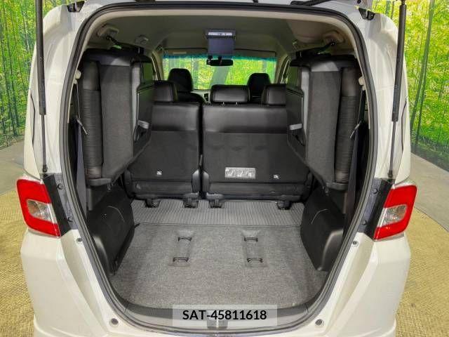 Honda FREED 2015-05 211131-11