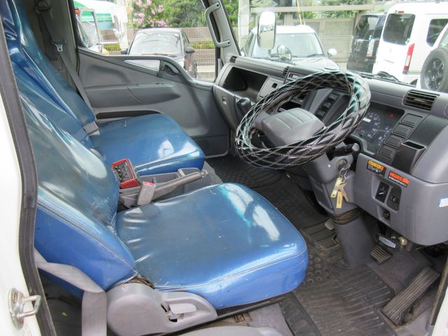 Mitsubishi CANTER 2006-03 4693-24