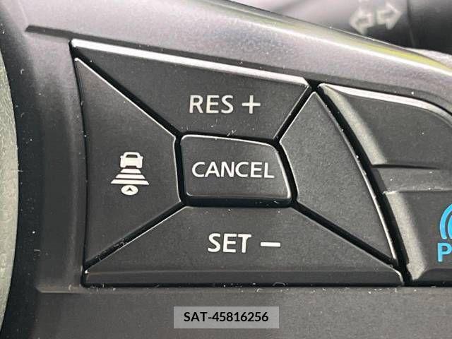 Nissan SERENA 2016-12 393903-8