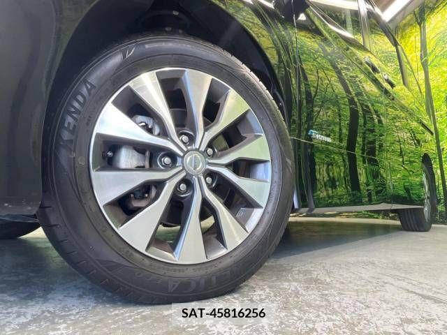 Nissan SERENA 2016-12 393903-17