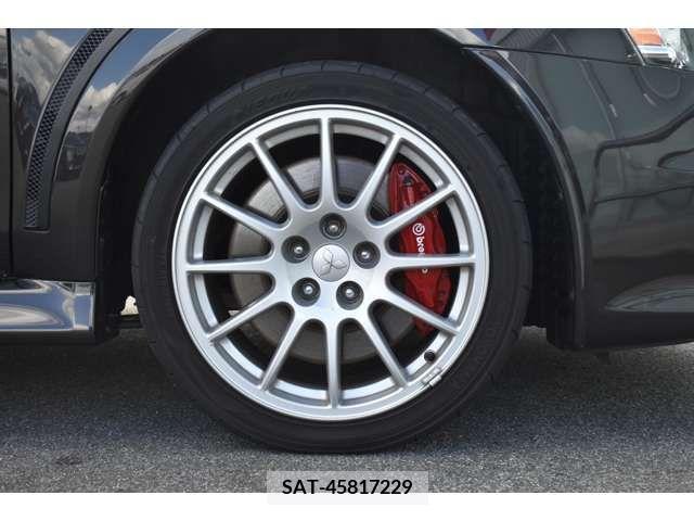 Mitsubishi LANCER 2014-02 208075-17