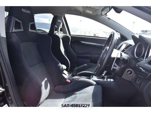Mitsubishi LANCER 2014-02 208075-12