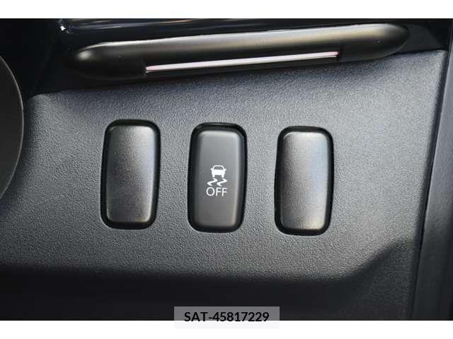 Mitsubishi LANCER 2014-02 208075-10