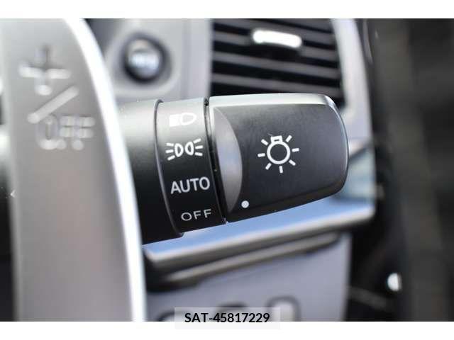 Mitsubishi LANCER 2014-02 208075-9
