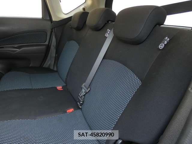 Nissan NOTE 2015-09 255378-7