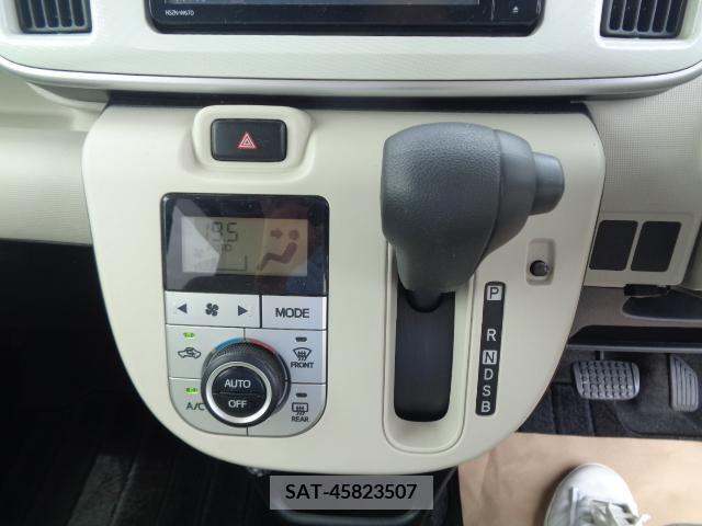 Daihatsu MOVE 2017-05 279056-9