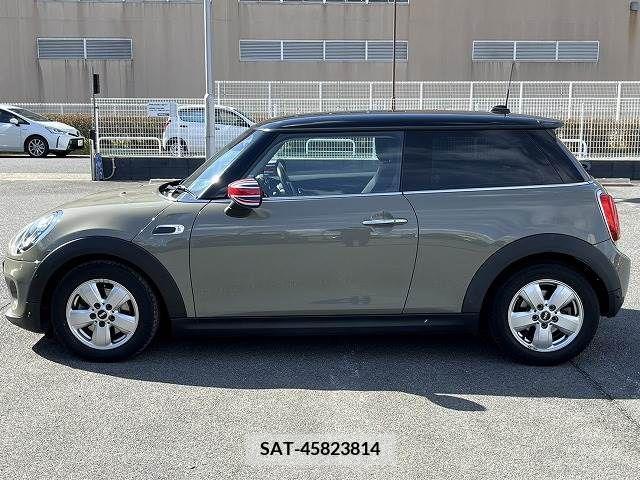 Bmw MINI 2020-03 225541-15