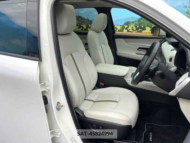 Mazda CX-60 2023-06 295943-8