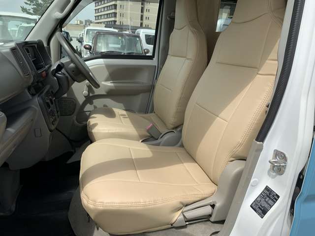 Nissan CLIPPER 2015-05 8423-11