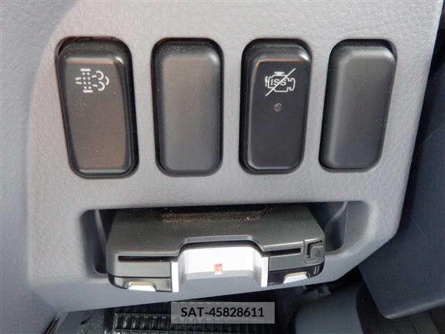 Mitsubishi CANTER 2012-09 333758-5