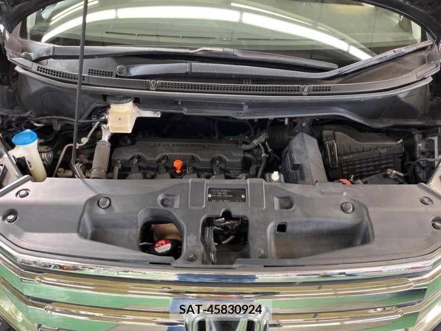 Honda STEP WGN 2011-10 324618-18