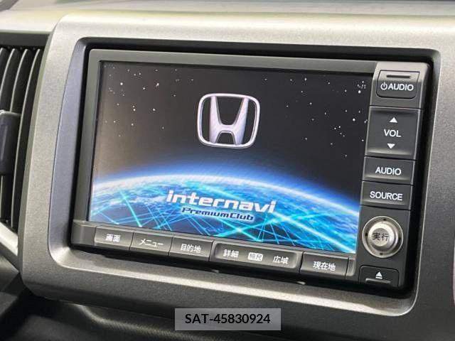 Honda STEP WGN 2011-10 324618-2