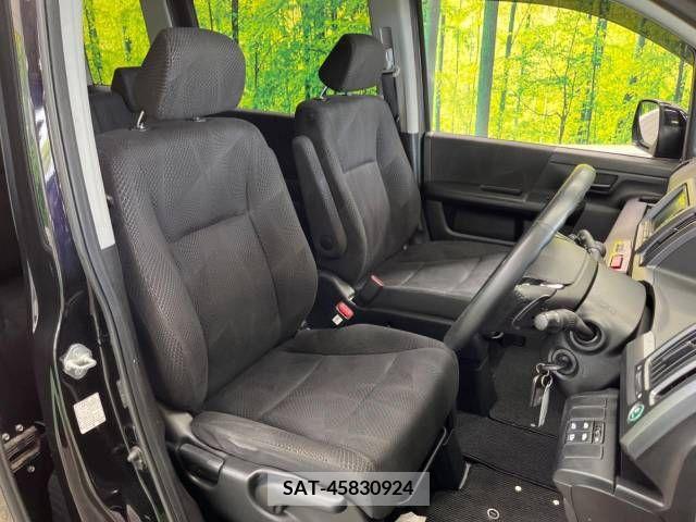 Honda STEP WGN 2011-10 324618-8