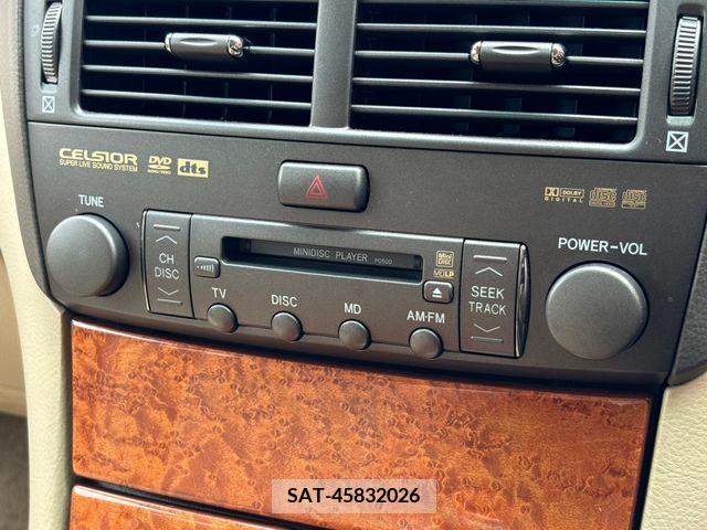 Toyota CELSIOR 1992-04 379847-17
