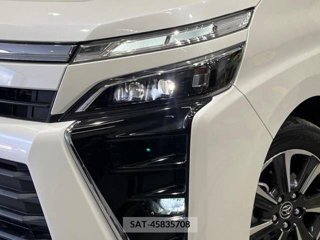 Toyota VOXY 2018-06 224390-13
