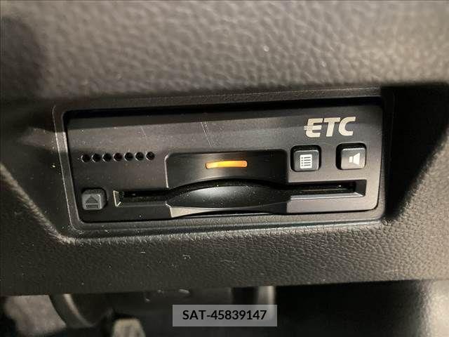 Suzuki SWIFT 2017-10 224263-9