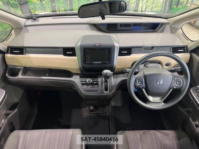 Honda FREED 2018-09 360537-1