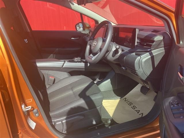 Nissan NOTE 2021-08 7945-3