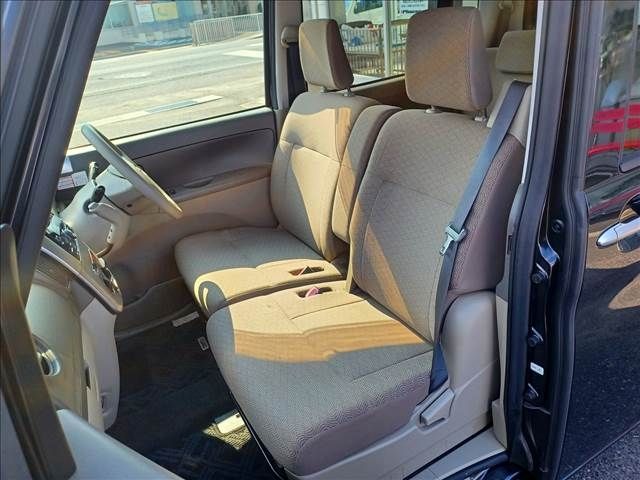 Daihatsu TANTO 2013-03 6942-3