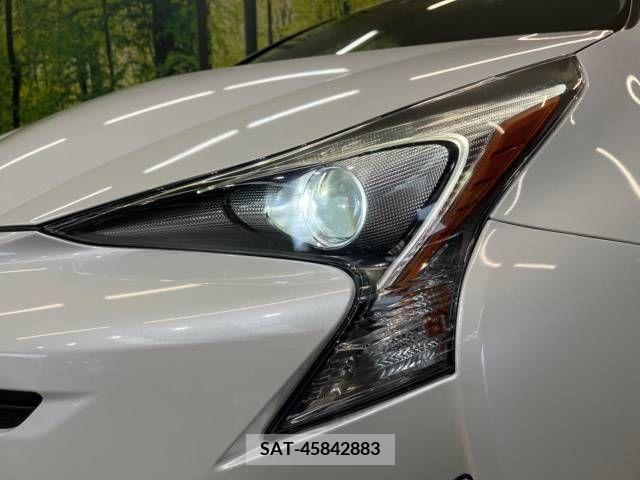 Toyota PRIUS 2017-10 210412-12