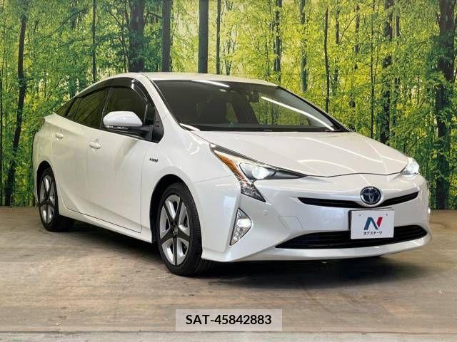 Toyota PRIUS 2017-10 210412-16