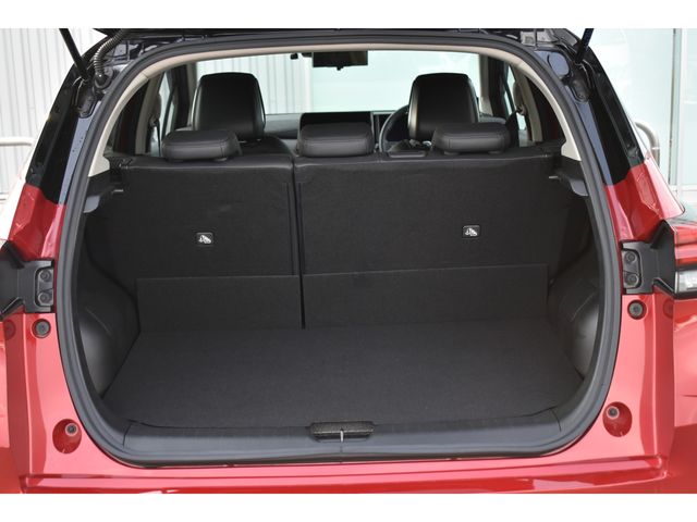 Nissan AURA 2022-07 181283-21