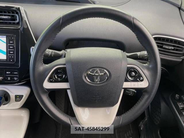 Toyota PRIUS 2016-07 345707-11
