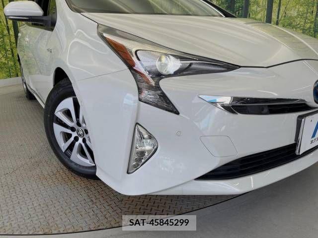 Toyota PRIUS 2016-07 345707-12