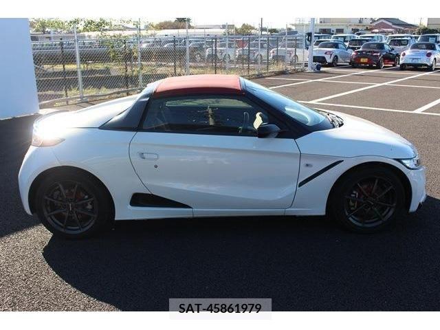 Honda S660 2019-06 208593-2