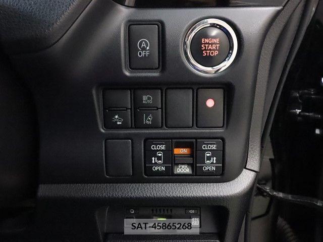 Toyota NOAH 2017-12 321554-11