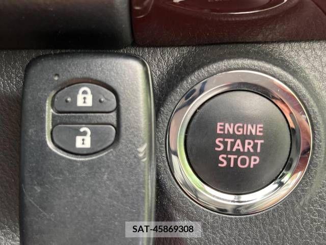 Toyota VITZ 2017-12 251613-7