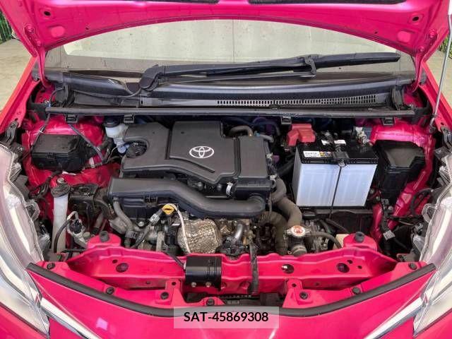 Toyota VITZ 2017-12 251613-18