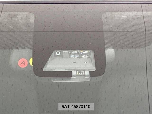 Toyota AQUA 2018-06 260534-2