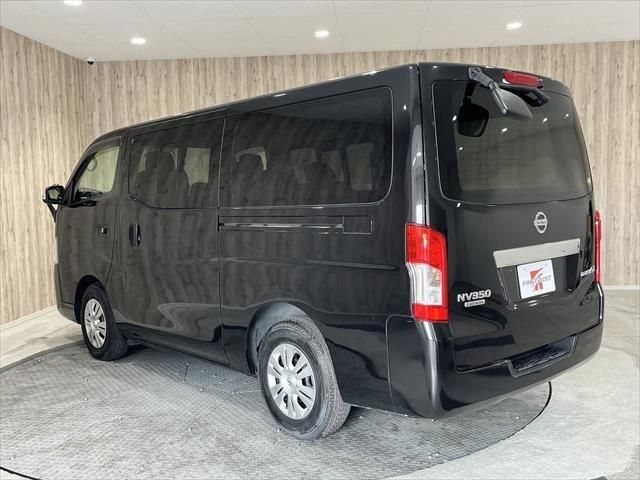 Nissan NV350 Caravan 2018-09 193546-6