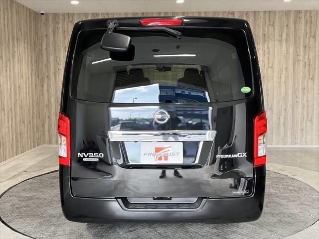 Nissan NV350 Caravan 2018-09 193546-5