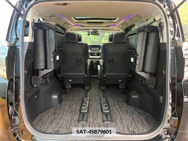 Toyota VELLFIRE 2019-03 340402-11