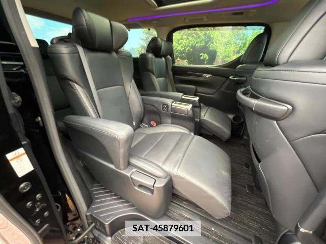 Toyota VELLFIRE 2019-03 340402-9