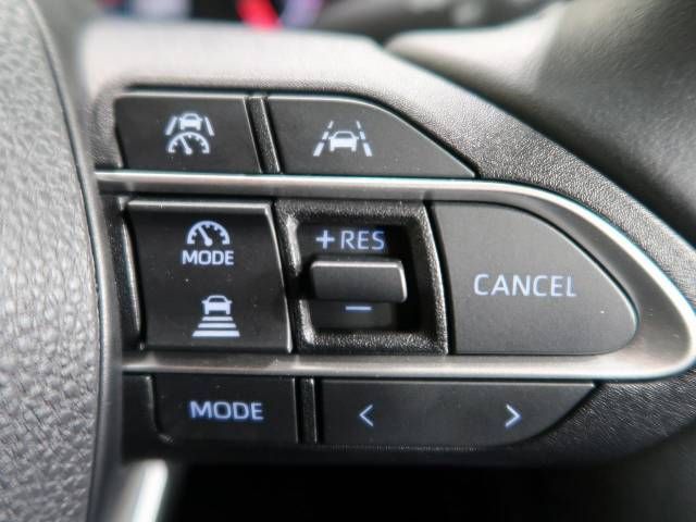 Toyota VOXY 2022-04 5486-6