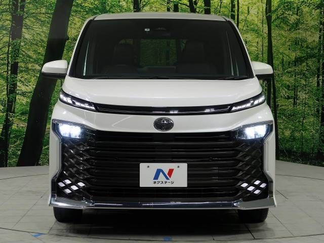 Toyota VOXY 2022-04 5486-14