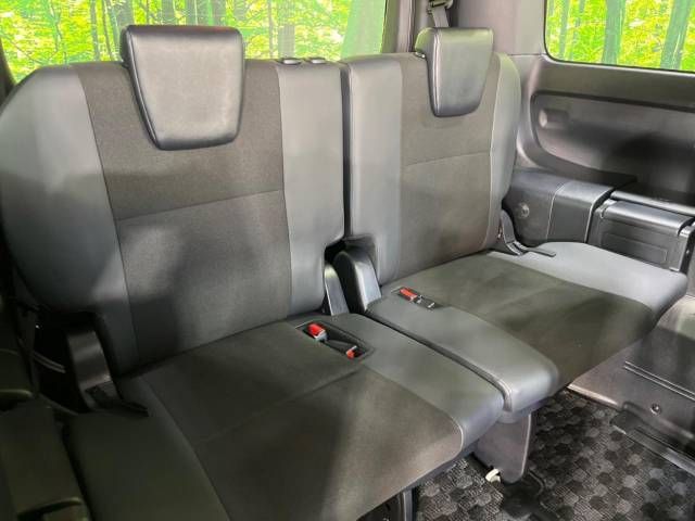 Toyota NOAH 2020-09 18617-10