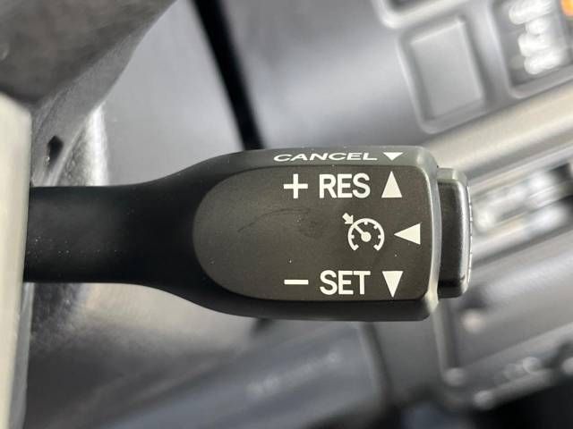 Toyota NOAH 2020-09 18617-6
