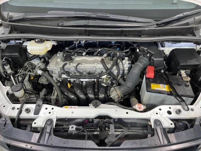 Toyota NOAH 2020-09 18617-19