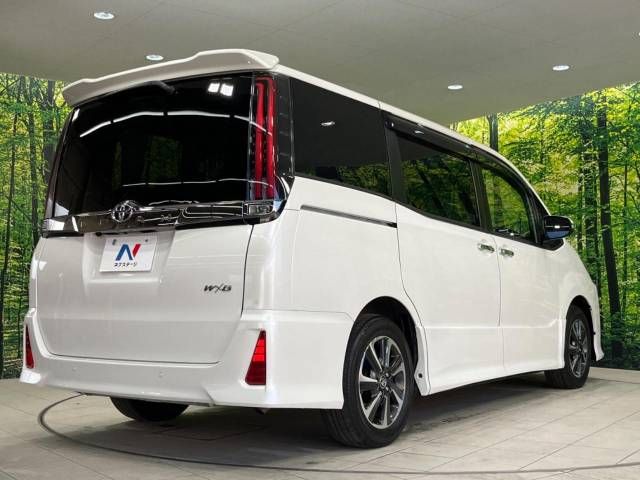 Toyota NOAH 2020-09 18617-18
