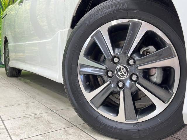 Toyota NOAH 2020-09 18617-14
