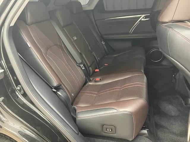 Lexus RX 2016-11 28228-9