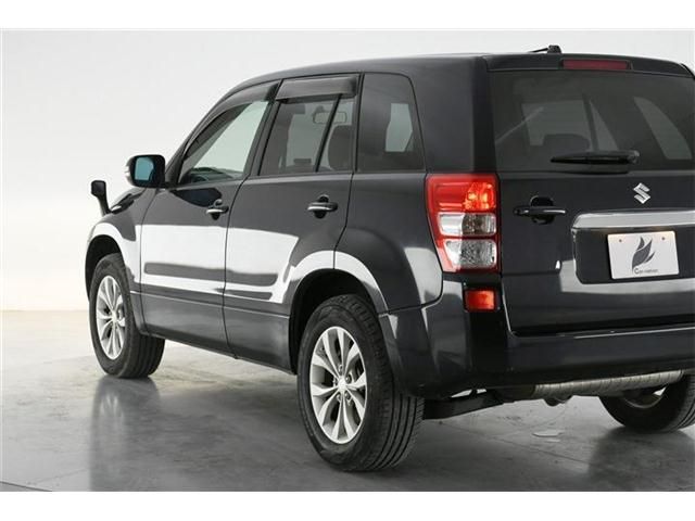 Suzuki ESCUDO 2012-10 194114-6