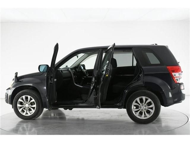 Suzuki ESCUDO 2012-10 194114-5