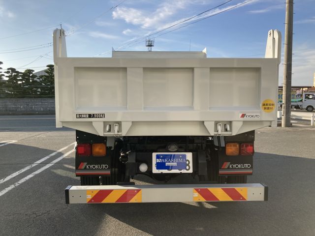 MITSUBISHI FUSO Fighter 2022-08 12840-3