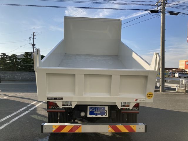 MITSUBISHI FUSO Fighter 2022-08 12840-12