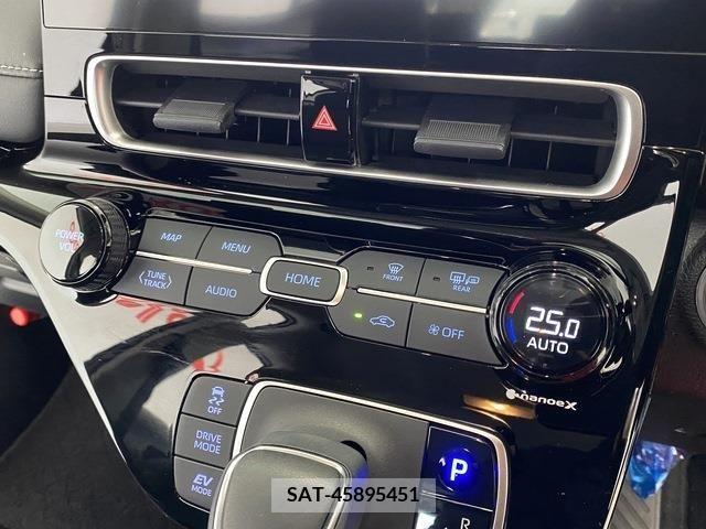 Toyota AQUA 2021-11 218404-15